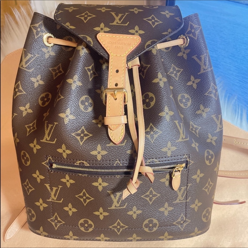 LouisVuitton monogram backpack